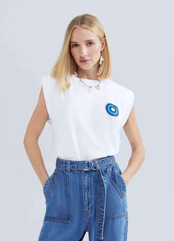Vista 2 Regata Feminina Muscle Tee Cancer de Mama Branco Hering Hering