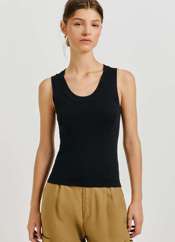 Vista 2 Regata Feminina Slim Decote U em Trico de Viscose Preto Hering Hering