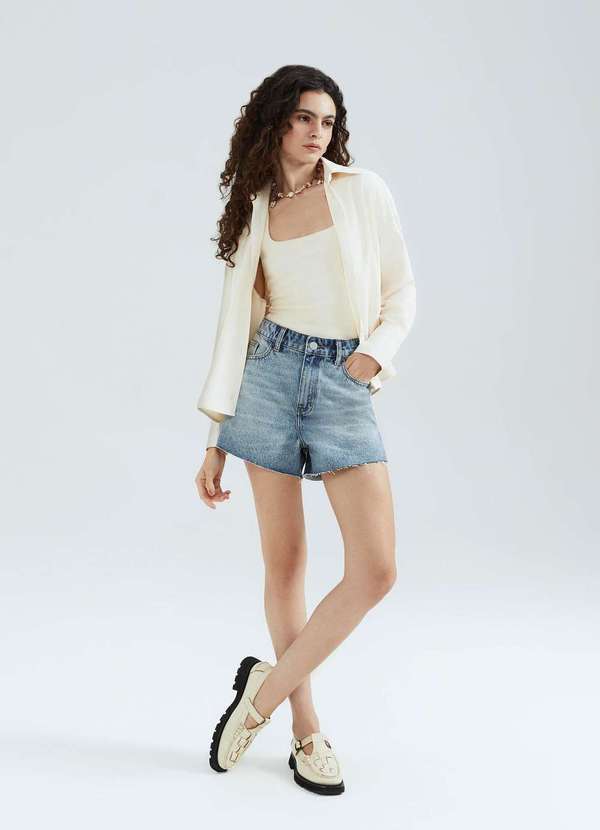 Vista 2 Shorts Jeans Feminino Cintura Media Azul Hering Hering