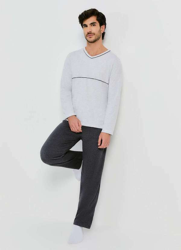 Vista 2 Pijama Masculino Longo com Decote V Cinza Hering Hering