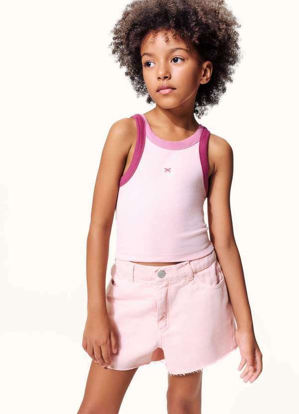 Vista 2 Shorts Infantil Menina Barra Desfiada em Sarja Rosa Hering Hering