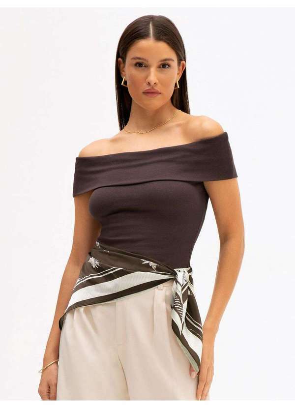 Blusa Ombro a Ombro de Malha Canelada Marrom Gracy