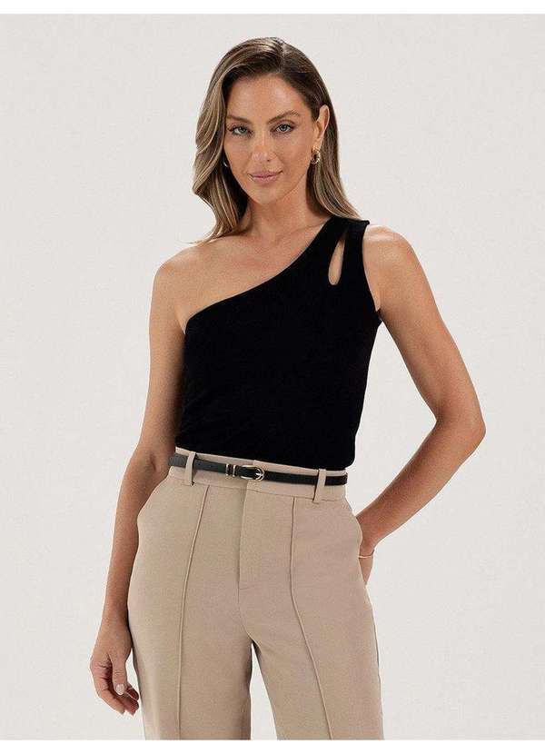 Blusa Ombro Só em Malha Canelada Preta Domitila