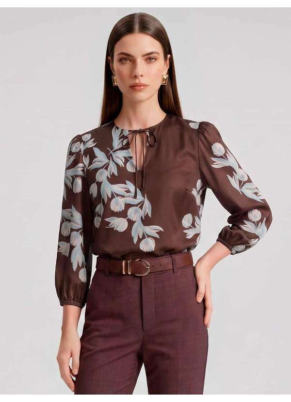 Blusa Manga 7/8 em Crepe Estampado Floral Adelaine