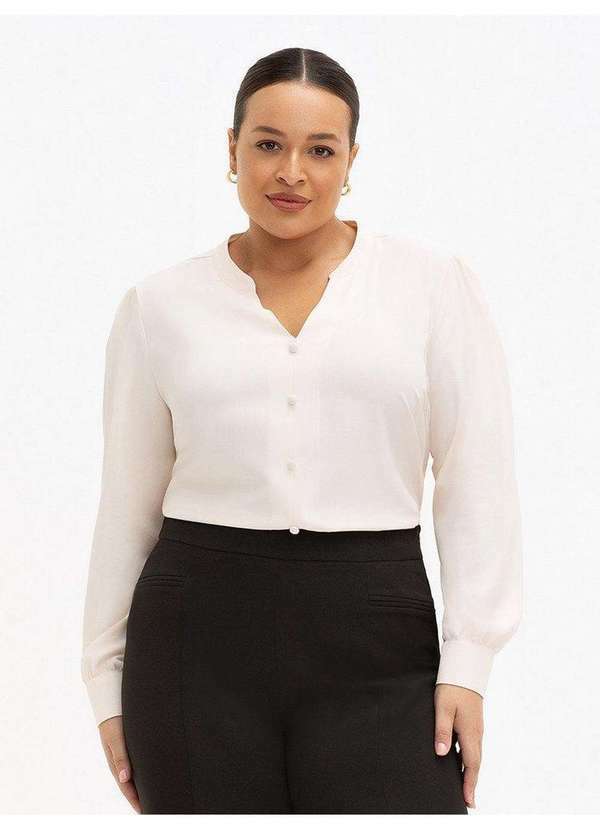 Blusa Manga Longa em Crepe Plus Size Aveia Conceição