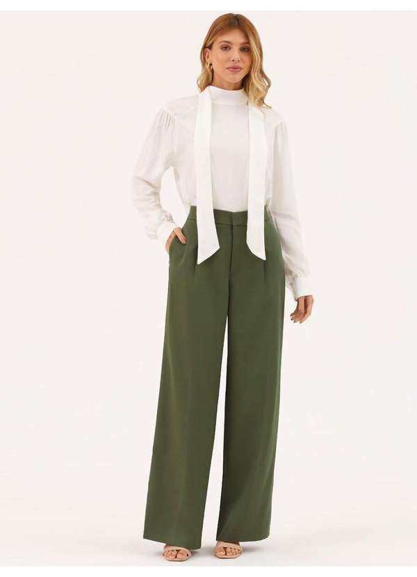 Calça Alfaiataria Pantalona Verde Militar Celinea