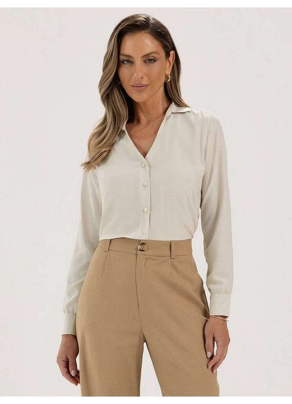 Camisa Decote V em Viscose Aveia Norma