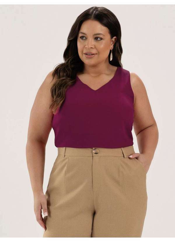 Regata Feminina Decote V Plus Size Framboesa Athena