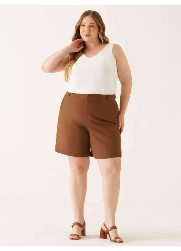 Bermuda Alfaiataria em Linho Plus Size Marrom Nilza