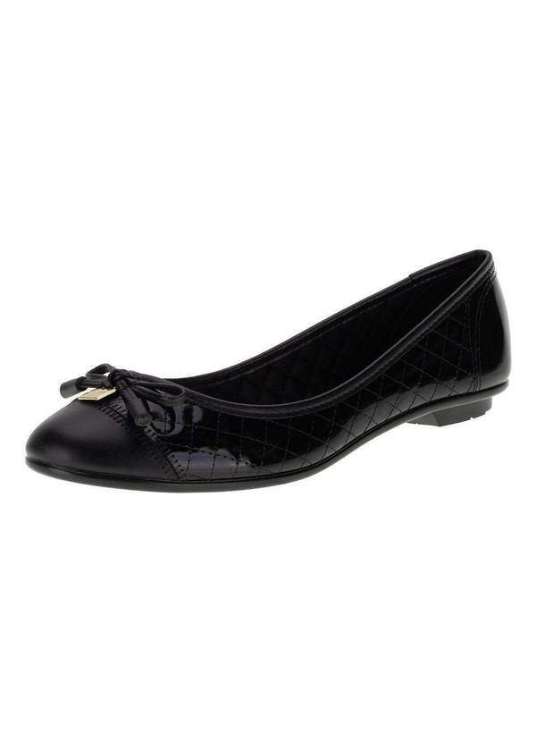 Vista 2 Sapatilha Feminina Flat Moleca 50271407 - Verniz/Preto