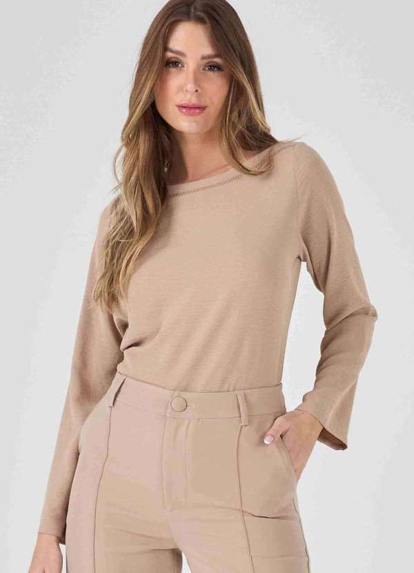 Blusa Pks Manga Longa Decote Bordado Bege