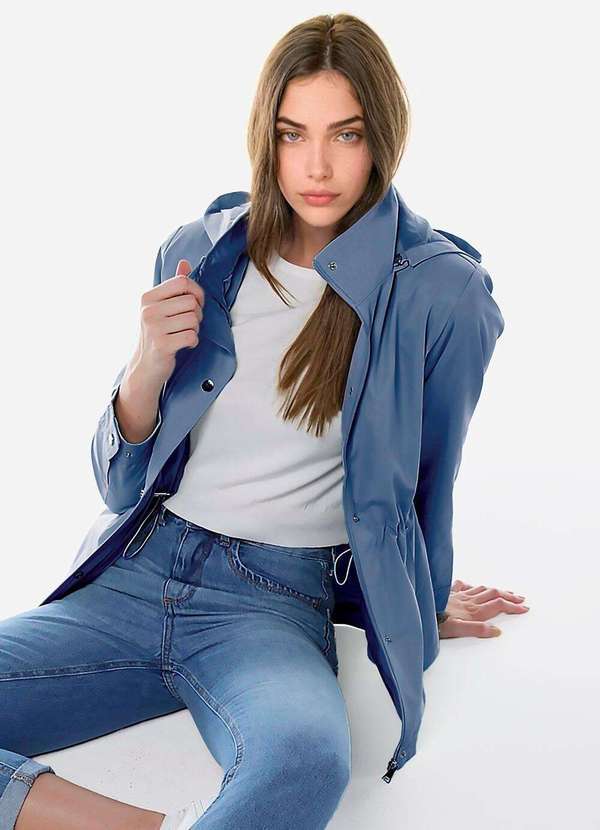 Casaco Parka Azul Forrada com Capuz - Azul