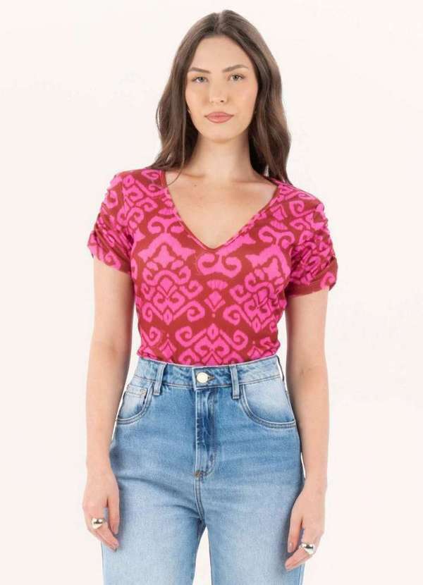 Blusa Justa com Manga Franzida A3020