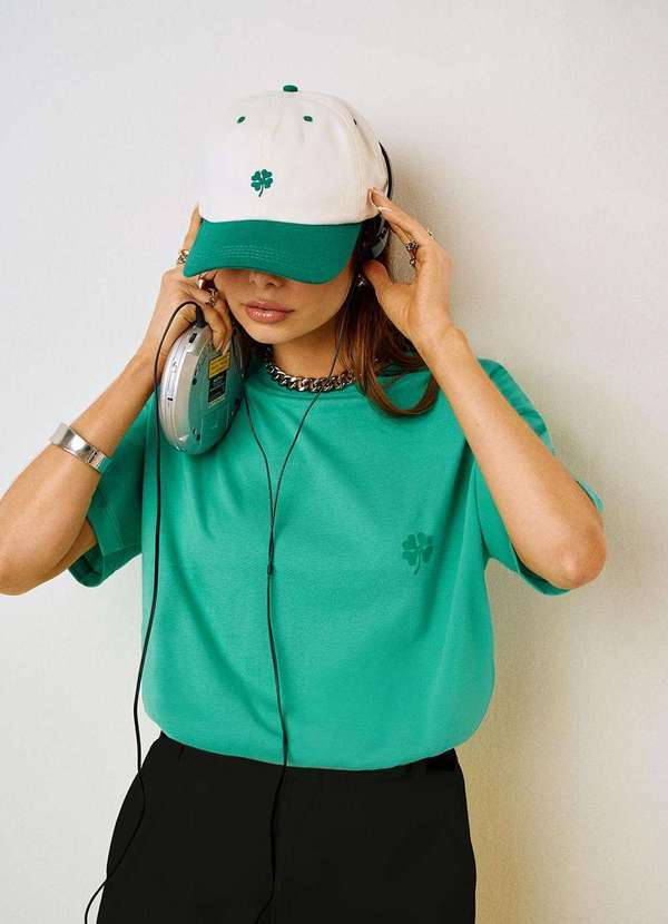 Camiseta Zinco Oversized Decote Careca Manga Curta Alongada Verde Verde