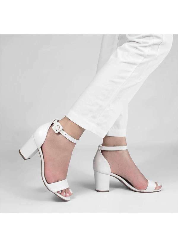 Sandalia Zatta Basica Salto Bloco Valeria Off White Branco