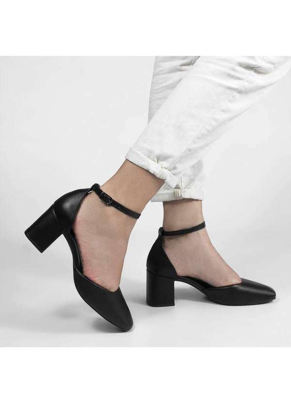 Sapato Retro Salto Bloco Romana Preto
