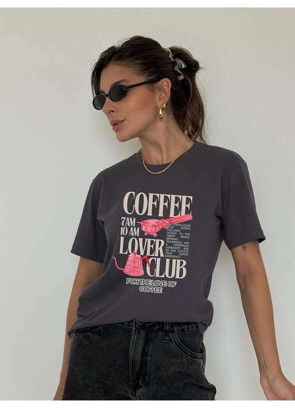Camiseta Feminina Chumbo Coffe Lover Club - Chumbo