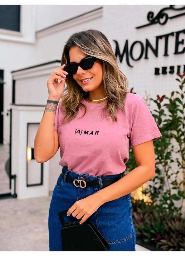 Camiseta Feminina Rosa Envelhecido Amar - Off