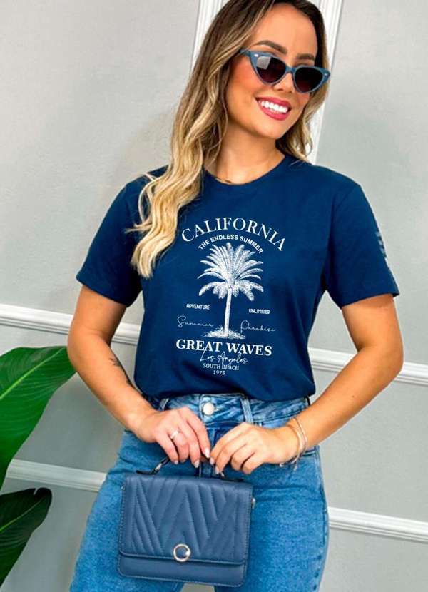 Camiseta Feminina Azul Marinho Coqueiro California - Azul