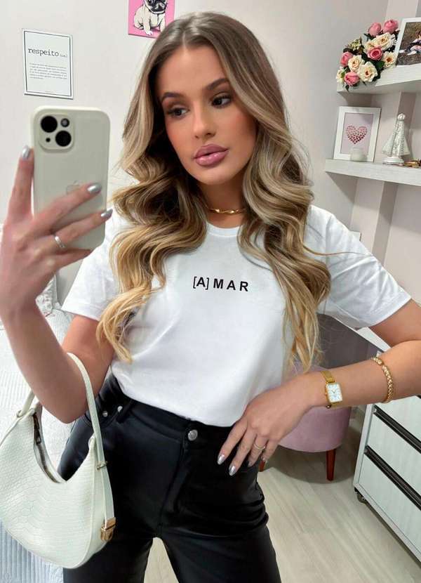 Camiseta Feminina Branca Amar - Branca