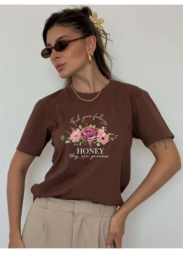Camiseta Feminina Marrom Escuro Honey - Marrom