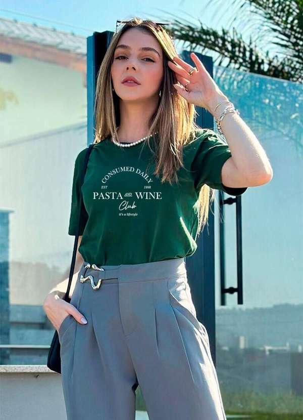Camiseta Feminina Verde Escuro Pasta And Wine - Verde