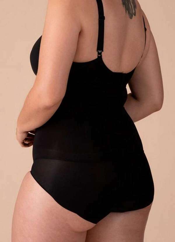 

Calcinha Modeladora Liz 73380 71-Preto