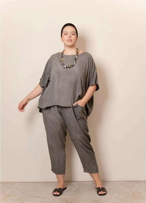 Blusa Glória Plus Size Cinza