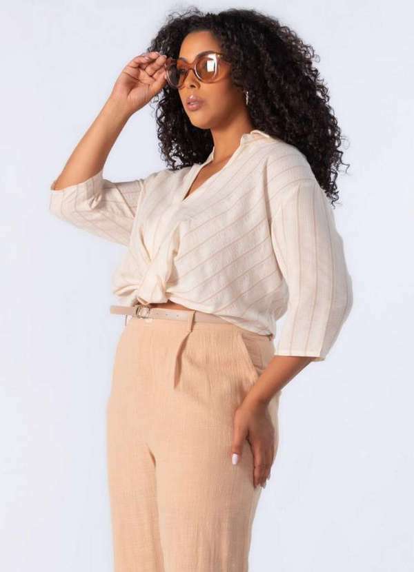 Camisa Cropped em Algodao Listrada Bege