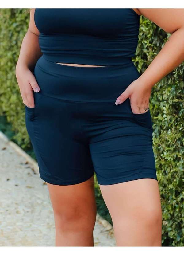 Bermuda Feminina Plus Size com Bolsos Basica Azul