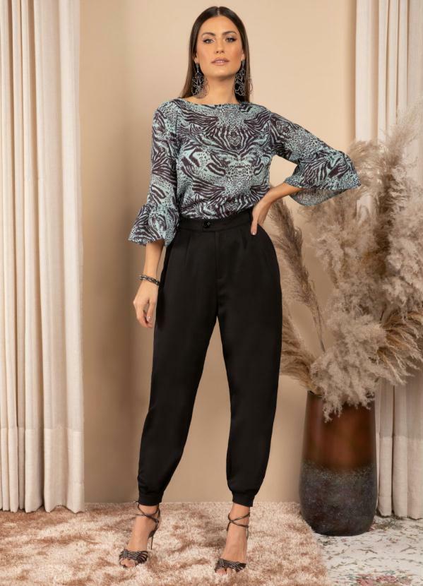

Blusa Animal Print Verde com Babados nas Mangas