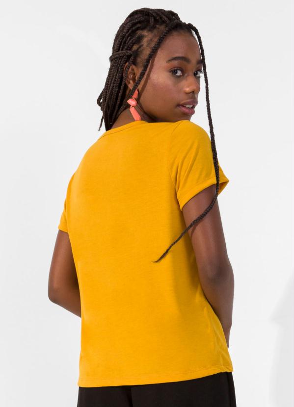 T-Shirt Feminina Estampada Amarelo