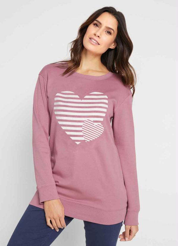 Blusa Moletinho Estampa de Coração Rosa