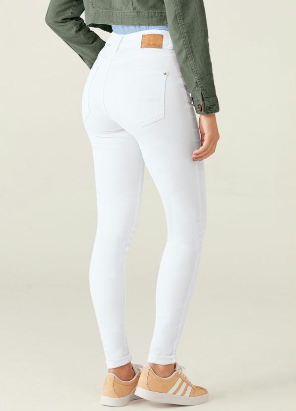 Calça Branca Skinny Flex Jeans em Sarja Feminina