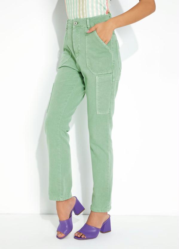 Calça Verde Reta com Bolsos Sawary
