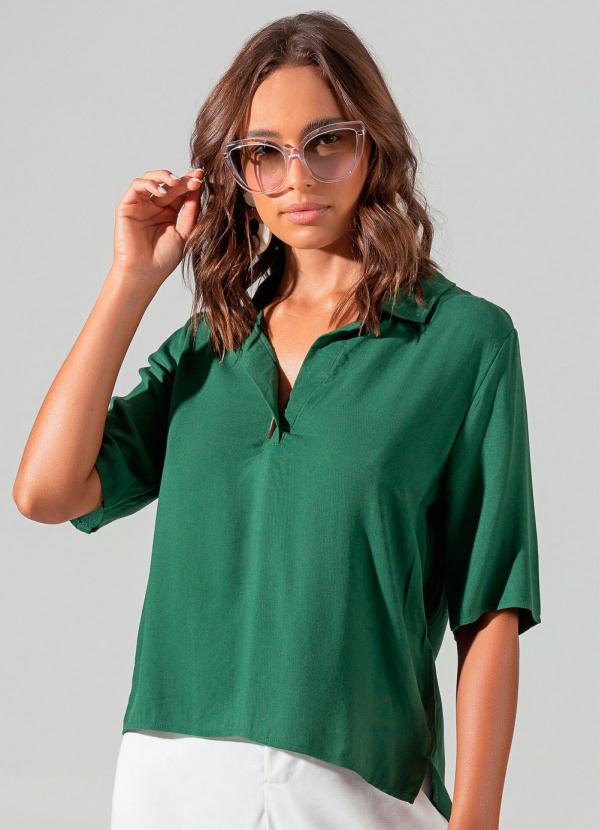 Camisa Polo Decotada Feminina Verde