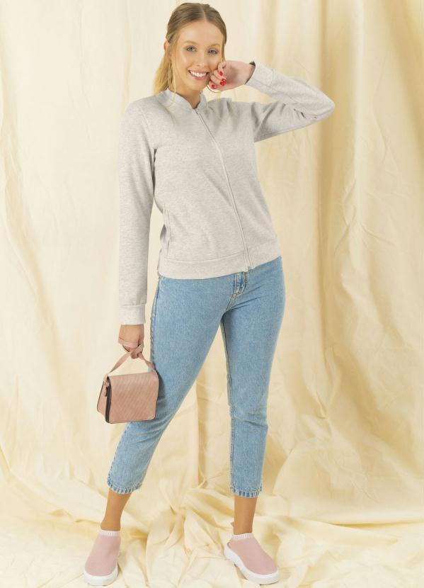 

Jaqueta Feminina Básica com Bolso Cinza