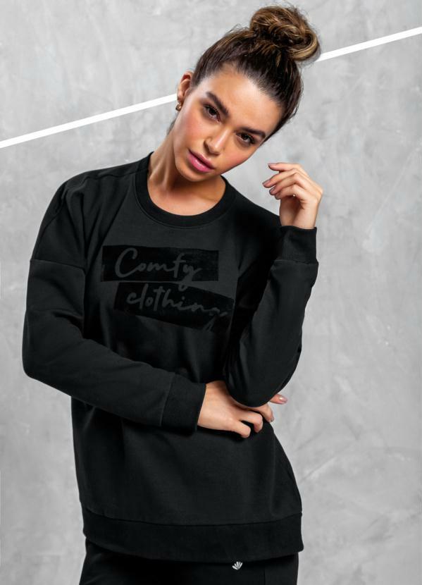

Conjunto Preto Comfy Aveludado em Moletom