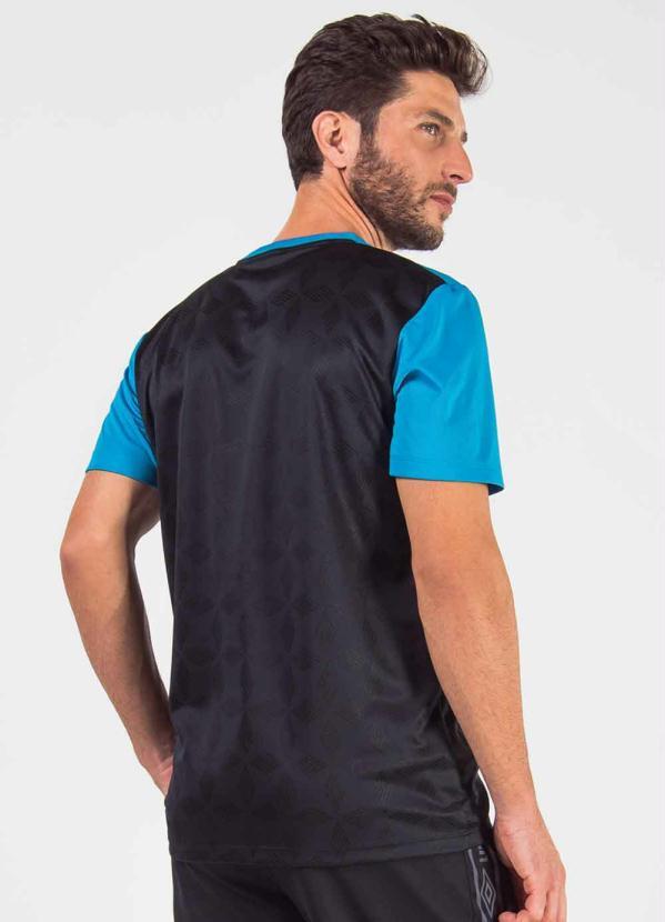 

Camiseta Umbro D-Four Preto