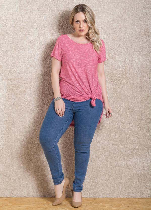 

Blusa Alongada Rosa com Barra Arrendondada