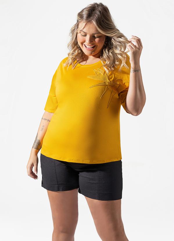 Blusa Feminina Plus Size Amarelo