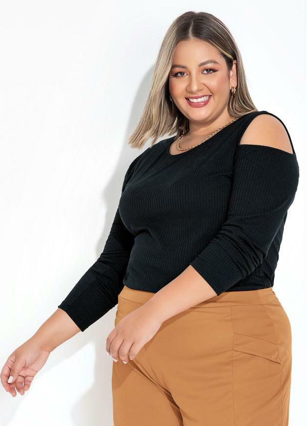Vista 2 Blusa Preta em Ribana Canelada Plus Size Marguerite Marguerite