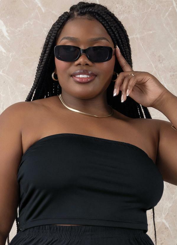 Top Preto com Elástico Plus Size