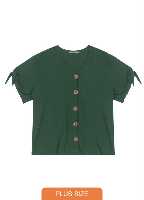 Camisa Plus Size de Botões Verde