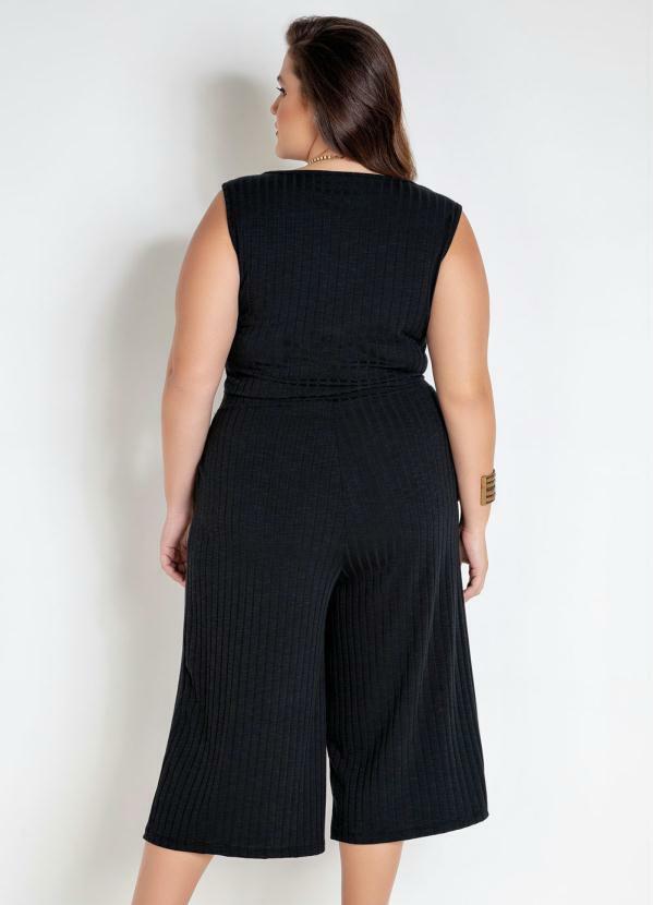

Macacão Plus Size Preto Pantacourt