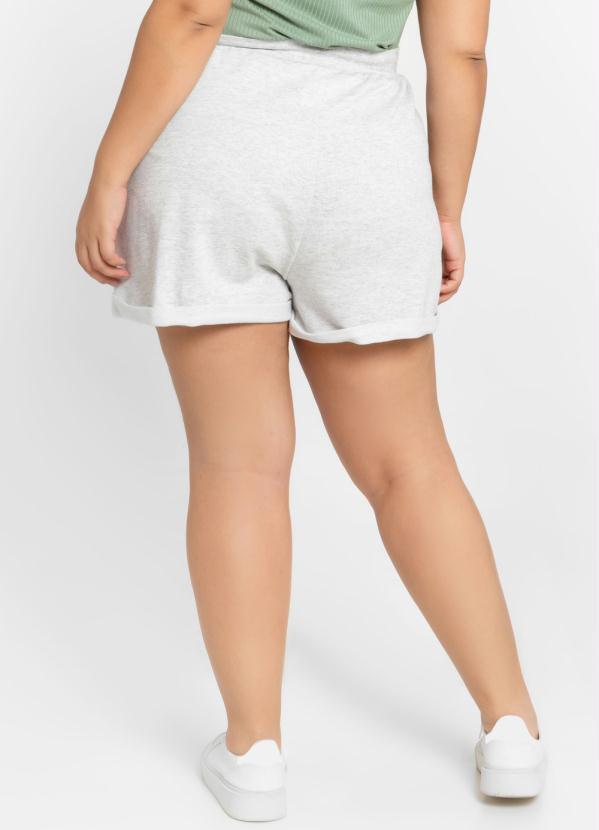 

Shorts Soltinho com Cordão Branco