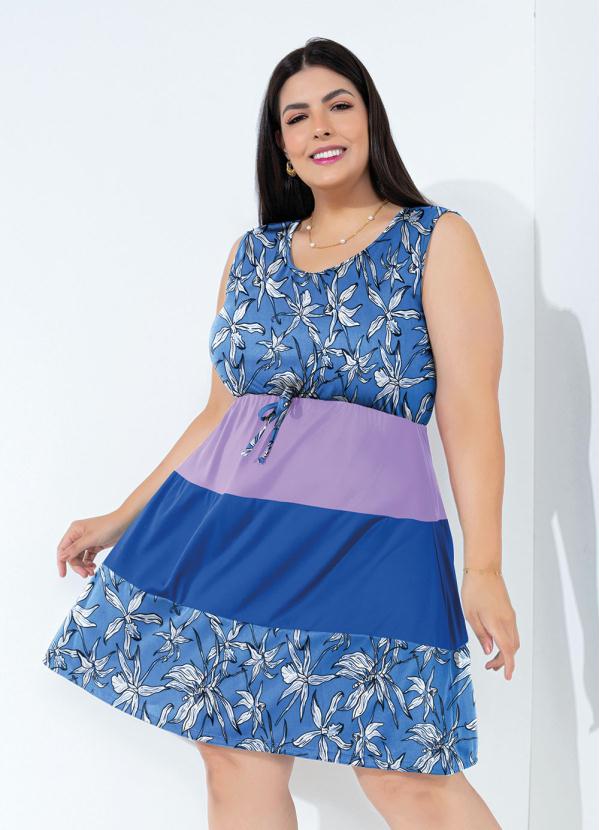 Vestido Floral Azul com Recortes Plus Size