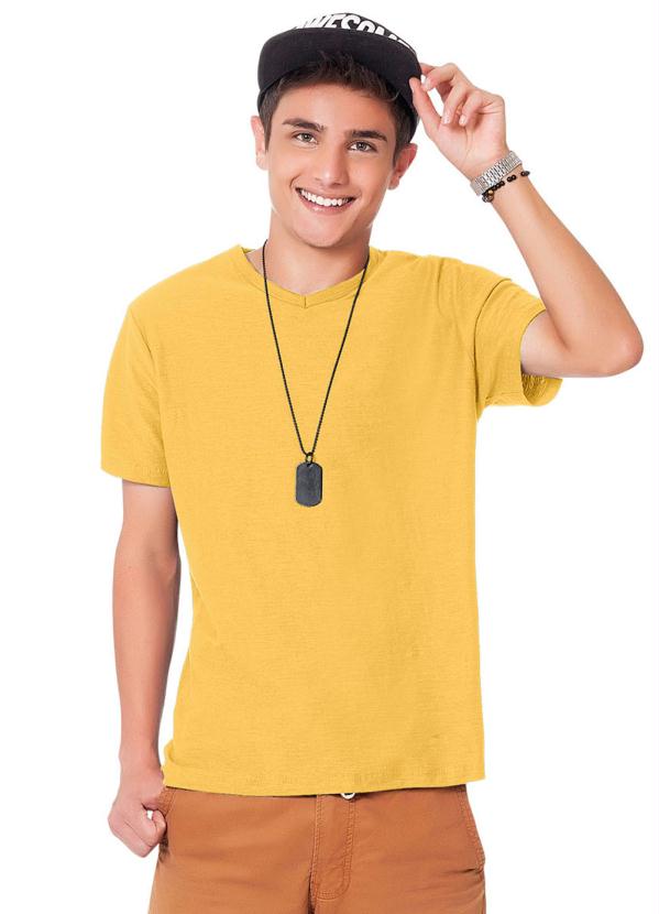 Camiseta Decote V Básica Amarelo