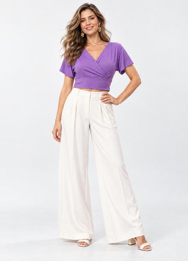 Blusa Cropped com Decote V Malha Delicate — foto 2