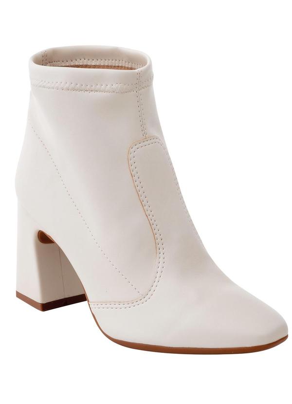Bota Beira Rio Off White em Sintético